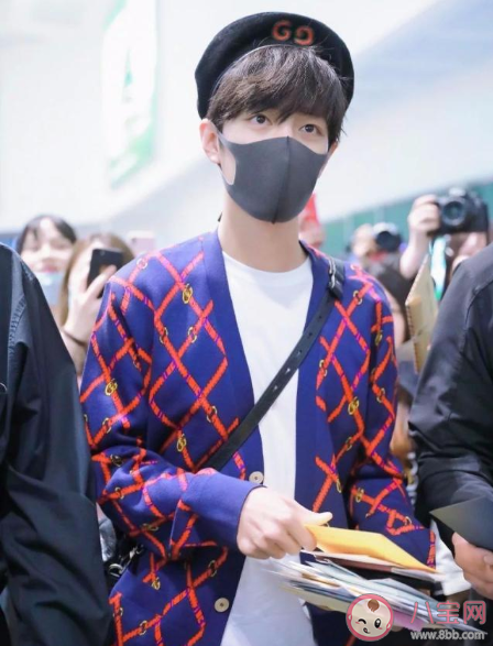 肖戰(zhàn)白色楓葉毛衣是什么牌子的 肖戰(zhàn)portsv同款毛衣多少錢