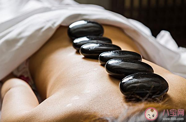 拔罐后皮膚顏色的深淺說明什么 拔罐對身體有什么好處 拔罐后皮膚顏色的深淺說明什么 拔罐對身體有什么好處