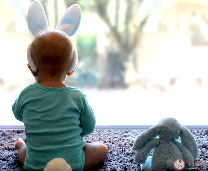 孩子得中耳炎的原因是什么 寶寶得中耳炎有什么癥狀 孩子得中耳炎的原因是什么 寶寶得中耳炎有什么癥狀