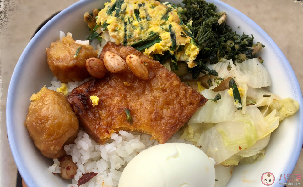 想出去玩的幽默說說 想出去走走的朋友圈句子