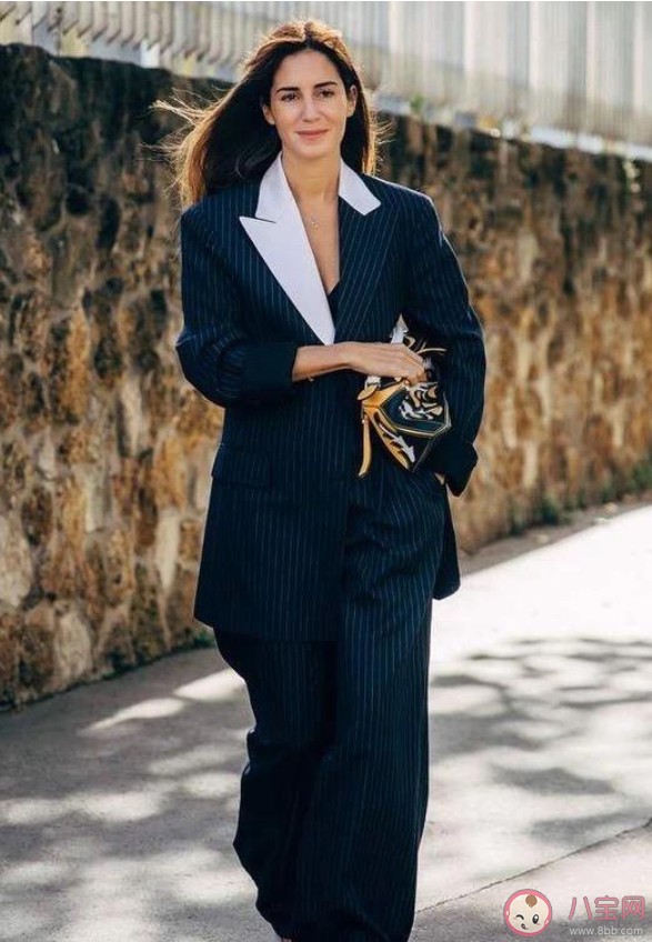 《完美關系》斯黛拉陳數職場西裝穿搭技巧 《完美關系》陳數職場穿搭盤點