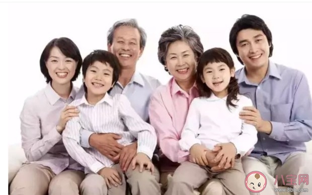 老人和子女要分開住嗎 老人和子女住要注意什么