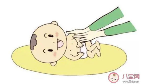 給寶寶做撫觸有什么好處 有必要給孩子做撫觸嗎 給寶寶做撫觸有什么好處 有必要給孩子做撫觸嗎