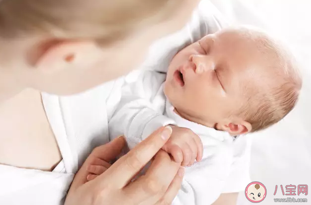 剖腹產(chǎn)有好處嗎 剖腹產(chǎn)的優(yōu)點(diǎn)和缺點(diǎn)