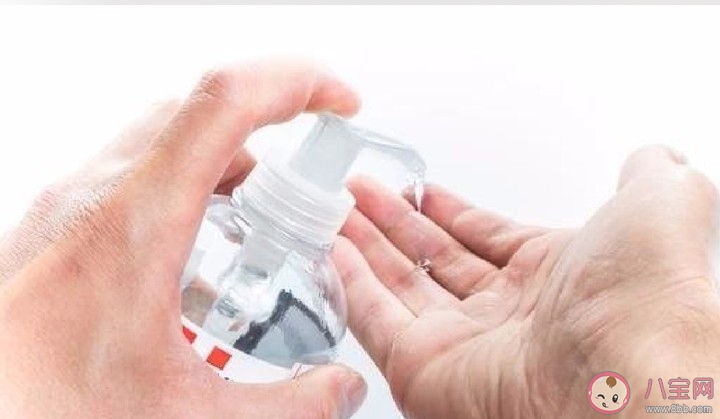 免洗洗手液用完要沖水嗎? 用免洗洗手液還需要洗手嗎 免洗洗手液用完要沖水嗎? 用免洗洗手液還需要洗手嗎