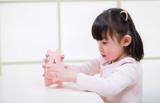 孩子怎么進(jìn)行雙語啟蒙 怎么培養(yǎng)雙語寶寶 孩子怎么進(jìn)行雙語啟蒙 怎么培養(yǎng)雙語寶寶