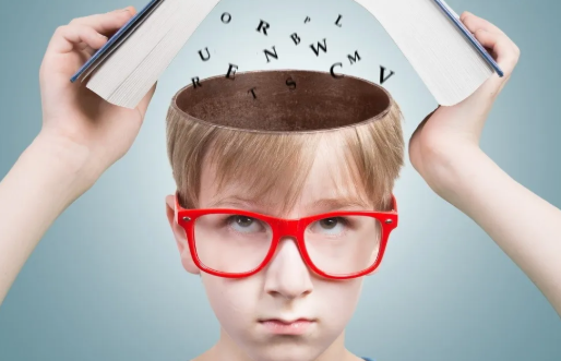 培養(yǎng)雙語(yǔ)寶寶有哪些好處 寶寶混說(shuō)兩種語(yǔ)言不好嗎