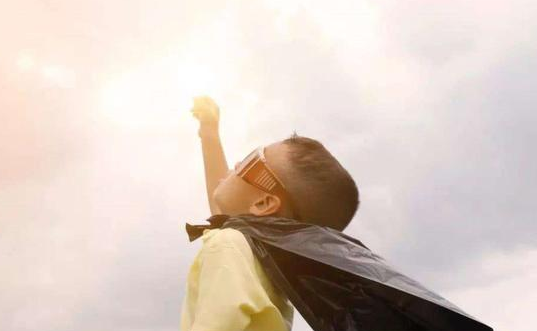 孩子不親近自己怎么辦 親子關系淡薄的原因 孩子不親近自己怎么辦 親子關系淡薄的原因