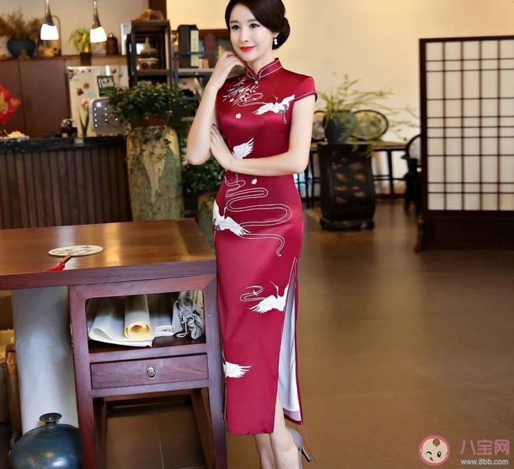 穿旗袍要配什么鞋好 穿旗袍多少斤的人穿著合適