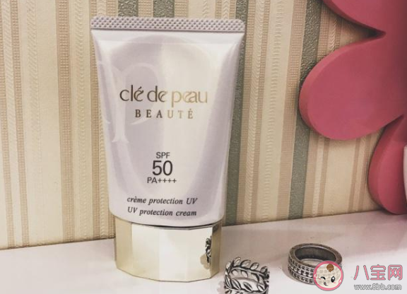 cpb護(hù)膚品好不好用 cpb護(hù)膚品適合哪個(gè)年齡段使用