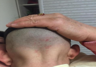 寶寶滿月頭要不要剃 新生兒多大理發最好