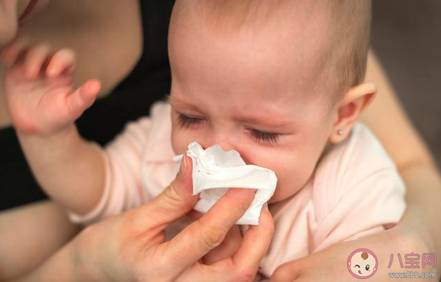 新生兒鼻塞是感冒嗎 新生兒鼻塞如何處理