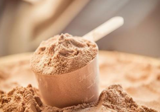 老年人免疫力差吃蛋白粉有用嗎 老人身體免疫力差怎么調(diào)理好