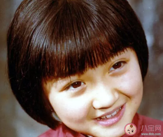 你是來拉屎的吧表情包小女孩是誰 城南舊事英子是誰扮演的 你是來拉屎的吧表情包小女孩是誰 城南舊事英子是誰扮演的