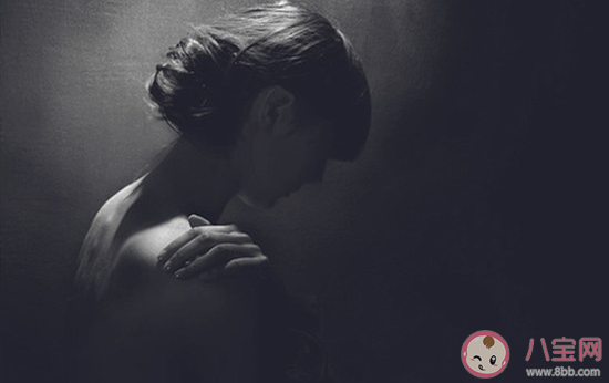 喜歡的女生很內向該怎么追 內向的女孩子喜歡怎樣的男生 喜歡的女生很內向該怎么追 內向的女孩子喜歡怎樣的男生