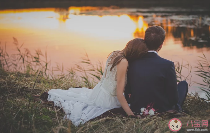 當代人結婚的必要條件是什么 怎么看兩個人是否適合結婚 當代人結婚的必要條件是什么 怎么看兩個人是否適合結婚