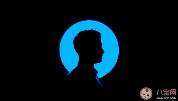 男朋友不給看手機正常嗎 男朋友不給看手機是什么原因 男朋友不給看手機正常嗎 男朋友不給看手機是什么原因