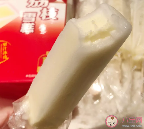 懷孕吃雪糕孩子會體寒嗎  懷孕第一個月吃了冰淇淋有影響嗎