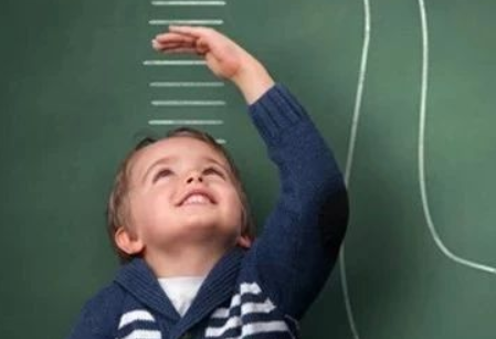 孩子個頭小有必要吃賴氨酸嗎 吃助長素對身體好嗎