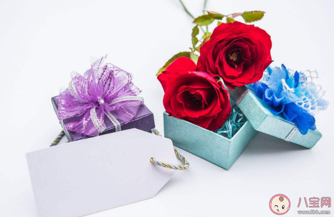 2020母親節(jié)收到女兒禮物很開(kāi)心的朋友圈 2020母親節(jié)收到女兒禮物發(fā)朋友圈的句子