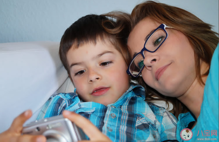 聰明父母和笨父母有什么區別 如何做一個聰明有智慧的父母