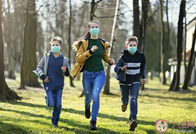 戴口罩劇烈運(yùn)動(dòng)會(huì)引發(fā)猝死嗎  戴口罩需要注意什么