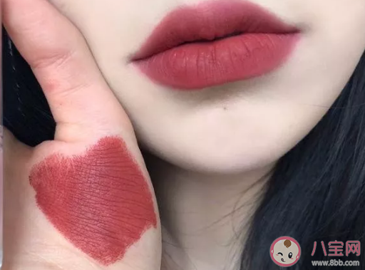 霧面口紅和鏡面口紅哪個好用  分別適合不同人群