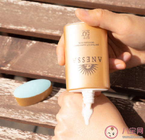 安熱沙藍帽小金瓶防曬乳好不好用 安熱沙藍帽小金瓶有什么樣的效果 安熱沙藍帽小金瓶防曬乳好不好用 安熱沙藍帽小金瓶有什么樣的效果