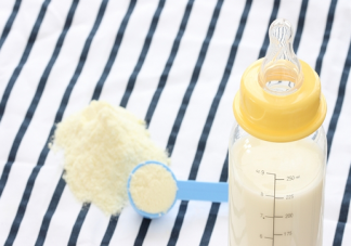 寶寶不長個(gè)跟吃奶粉有關(guān)嗎 寶寶不長個(gè)要換奶粉嗎