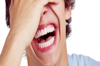 打哈欠下巴脫臼是病嗎  為什么打哈欠會掉下巴