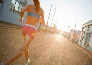 夏天跑步會中暑嗎 夏天怎么樣跑步避免中暑