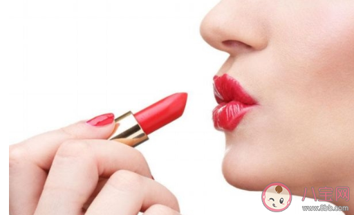 口紅掛壁式正品嗎 口紅有氣泡是不是假的