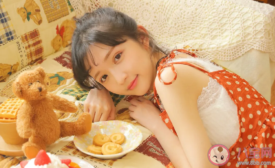 內向的男生喜歡什么樣的女生 內向的男生喜歡女生有什么表現 內向的男生喜歡什么樣的女生 內向的男生喜歡女生有什么表現