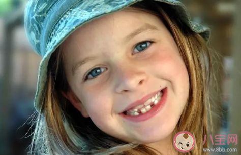 孩子換牙期間不愛吃飯?jiān)趺崔k 孩子換牙期間要注意些什么