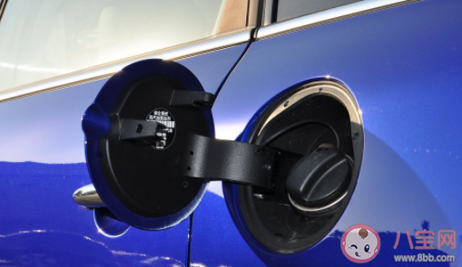汽車油箱怎么放油 汽車油箱里有油渣怎么去掉 汽車油箱怎么放油 汽車油箱里有油渣怎么去掉