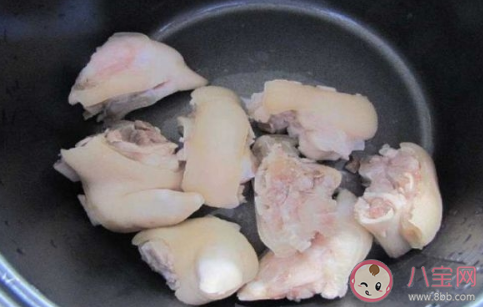 花生豬腳湯孕婦喝的做法 孕婦喝花生豬腳湯的好處