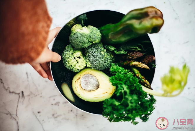 夏季高血壓患者怎么吃 夏天高血壓人的飲食要注意什么