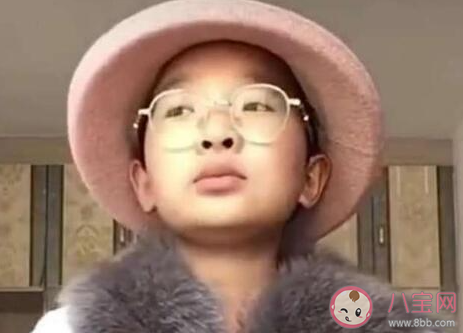 鐘美美為什么火了 鐘美美是誰資料介紹