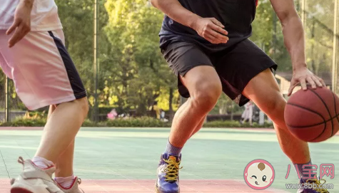 孩子從小打籃球有哪些好處 孩子打籃球能長高嗎 孩子從小打籃球有哪些好處 孩子打籃球能長高嗎