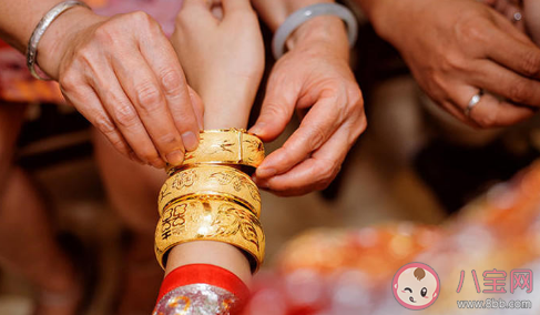 結婚三金買不買重要嗎 結婚三金買黃金還是白金