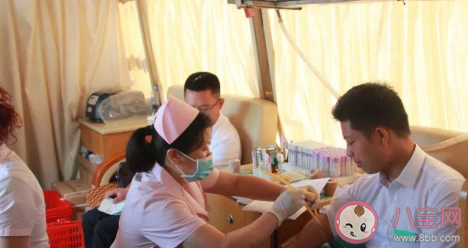 獻(xiàn)血之后可以無(wú)償用血么 獻(xiàn)血患者用血的費(fèi)用在哪報(bào)銷(xiāo)