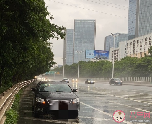 2020狂風暴雨點朋友圈說說 半夜狂風暴雨的心情說說