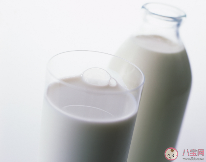 寶寶愛上火奶粉怎么選 容易上火沖調奶粉要注意什么 寶寶愛上火奶粉怎么選 容易上火沖調奶粉要注意什么