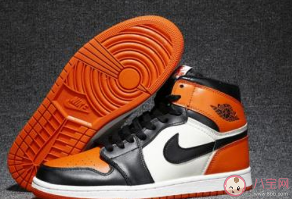 第一次穿AJ需要注意什么 第一次穿AJ感覺鞋幫有點(diǎn)磨人怎么辦