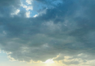 每天下雨該怎么發(fā)朋友圈 天天下雨好煩的朋友圈說說
