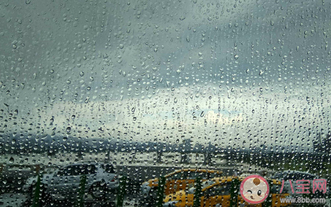早上下暴雨的文案說說 大早上暴雨來臨的朋友圈感言句子
