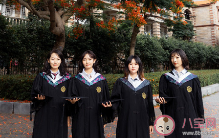 沒有畢業照好難過的朋友圈說說 沒有畢業照的心情句子