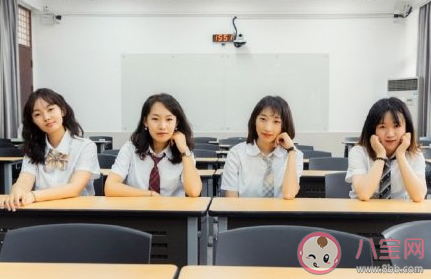 沒有畢業照好難過的朋友圈說說 沒有畢業照的心情句子 沒有畢業照好難過的朋友圈說說 沒有畢業照的心情句子