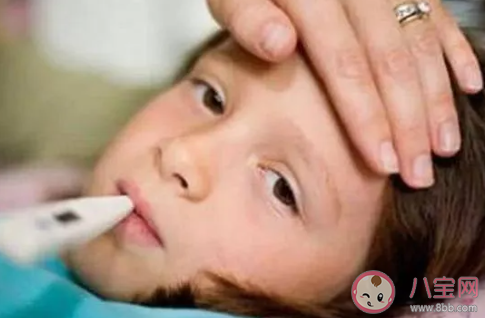 寶寶發熱時的用藥和護理誤區 發熱用什么藥好