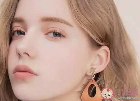 生活中怎么通過小細(xì)節(jié)改變外貌 改善外貌的小細(xì)節(jié)